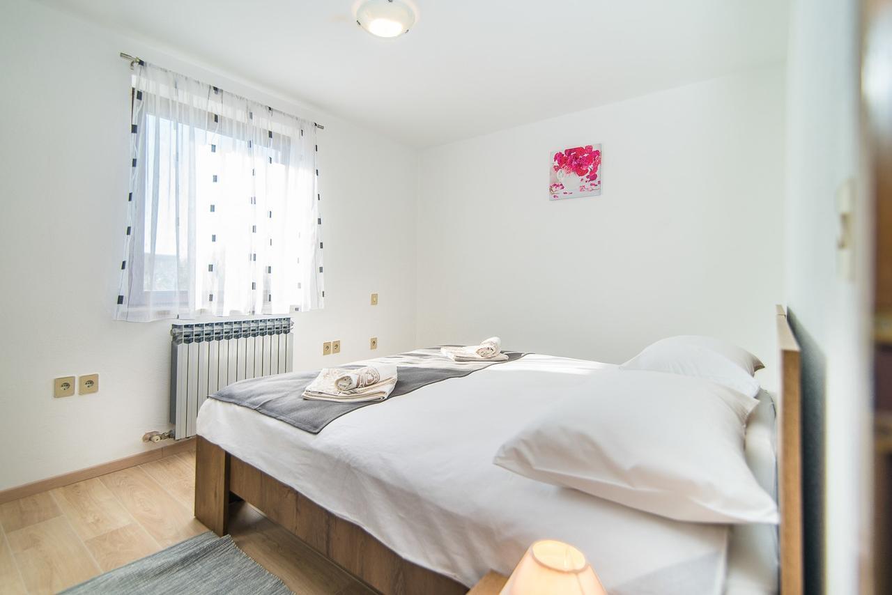 Apartments Dino بوريتش المظهر الخارجي الصورة