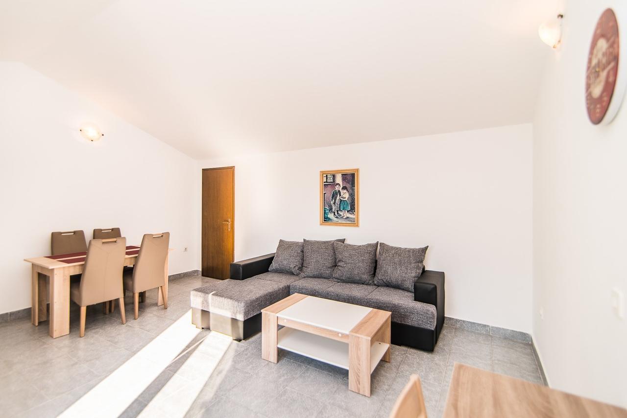 Apartments Dino بوريتش المظهر الخارجي الصورة