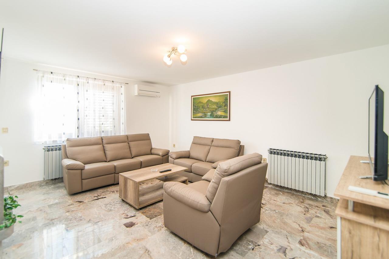 Apartments Dino بوريتش المظهر الخارجي الصورة